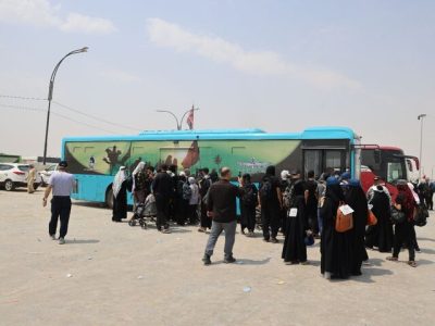 روایت عشق و خدمت بی‌وقفه خادمان حمل‌ونقل اربعین در گرمای سوزان عراق
