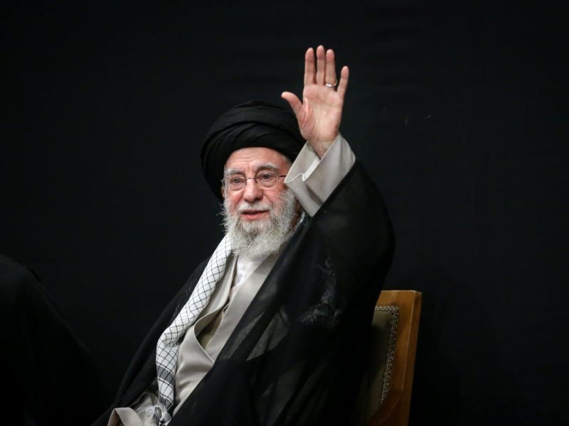 شهادت قائد امت تایید شد